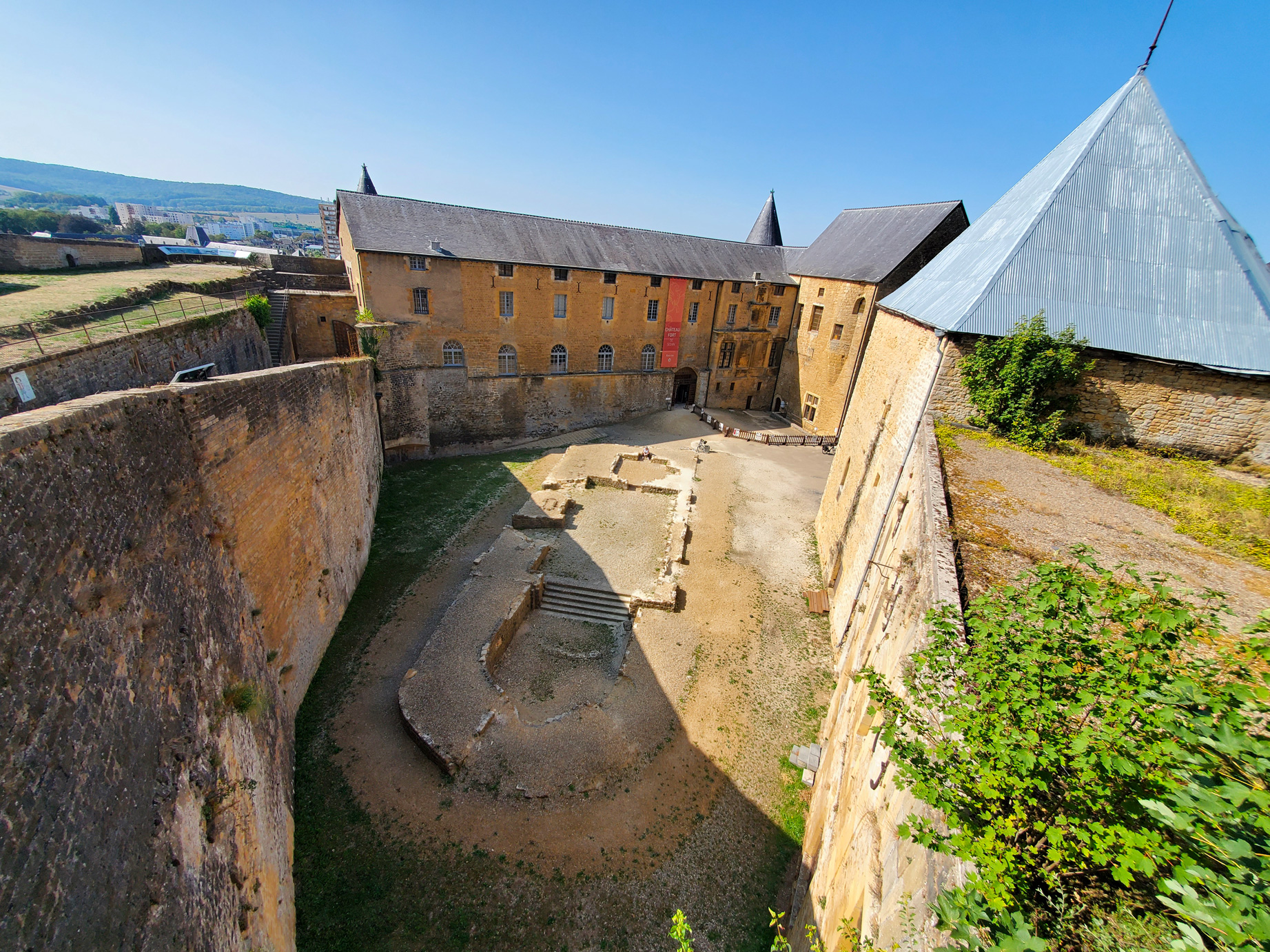 Galerie Accueil Image 6 Château Fort de Sedan